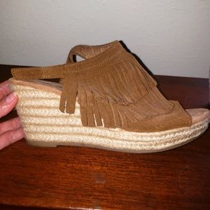 MINNETONKA Ashley fringe Espadrilles wedge